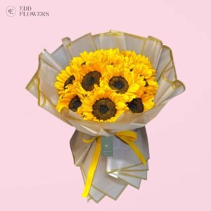 Ramo de Girasoles Brillante con envoltura elegante en tonos neutros